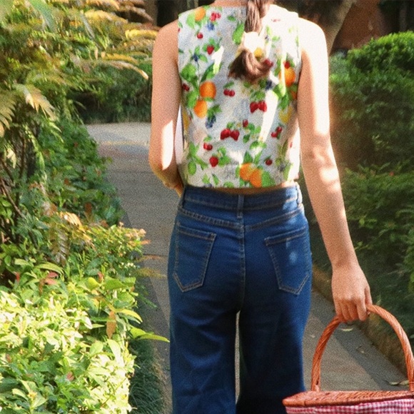 NWT | 🍋FRUIT PRINT TOP (size:XS) - Picture 4 of 14